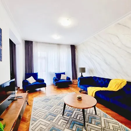 Apartment Charming 3br Ateneu Center Bucharest